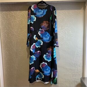 Aritzia Babaton Long Sleeve Rose Slit Dress with multi color roses 🌹